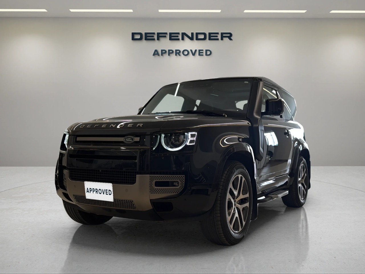 Land Rover Defender 90 X-dynamic Se 2024 in Saudi Arabia