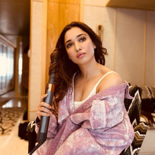 2023-05-03-14.18.58-3094420893686063075_1060870984