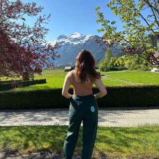 2023-05-23-04.28.19-3108619116057995247_1060870984