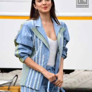 2025-02-22-08.03.23-3573308609058980978_53840928780