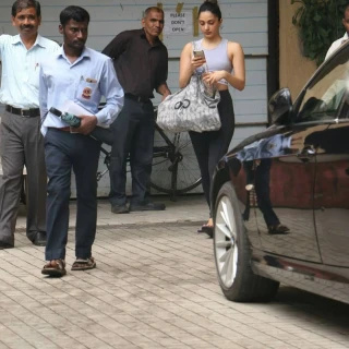 2025-02-25-07.43.21-3575472844295767873_53840928780