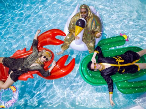 Poslední týden Festivalu Náplavka k světu.: Show Kapitána DEMO, jóga a tanec u Úslavy