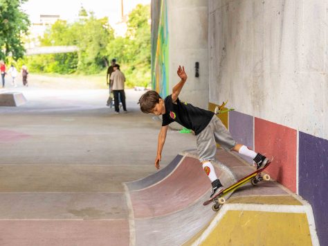 Backside skate školička