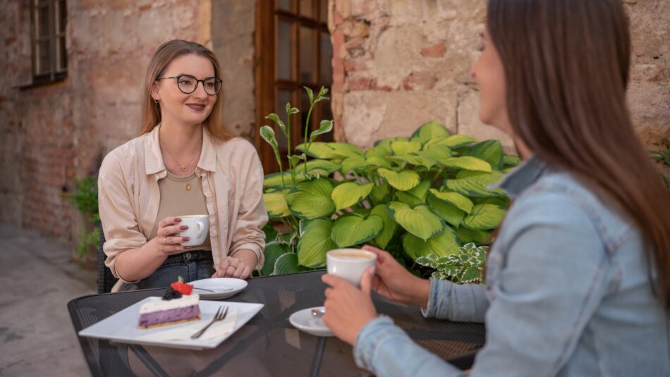 Orient Coffee Plzeň káva dort kam v Plzni na kávu