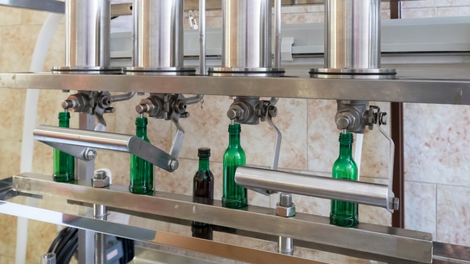 Příběh výroby Fernet Stock – prohlídky likérky Stock v Prádle
