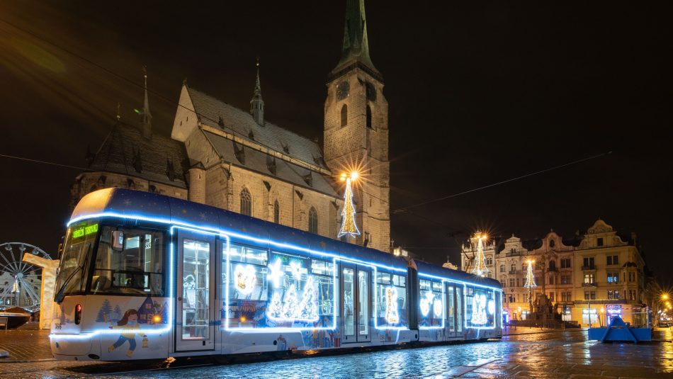 Vánoční tramvaj Plzeň Visit Plzeň