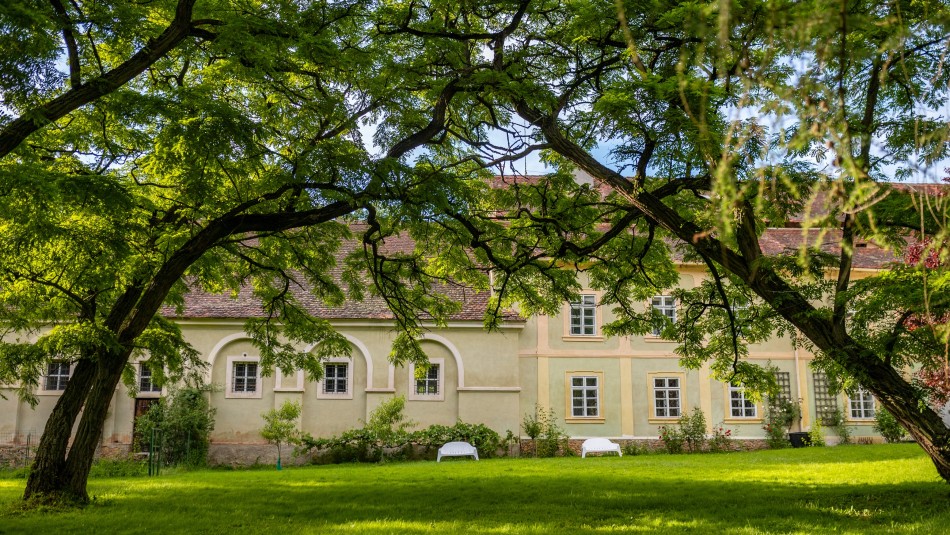 Zámek Luhov - zámecký park Visit Plzeň