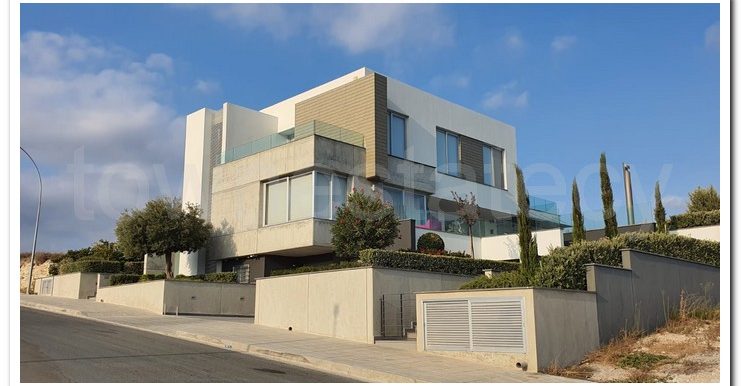 CHRISTOS MPANIOTIS VILLA (11)