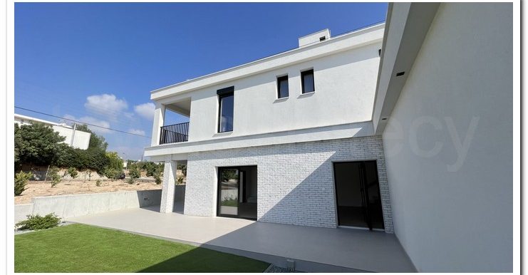 COSTAS OWN PICS (5)