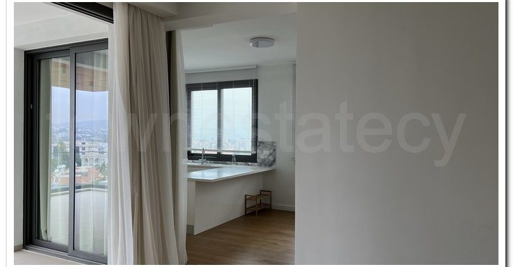 PRIME 526 PENT APART.COLUMBIA (1)