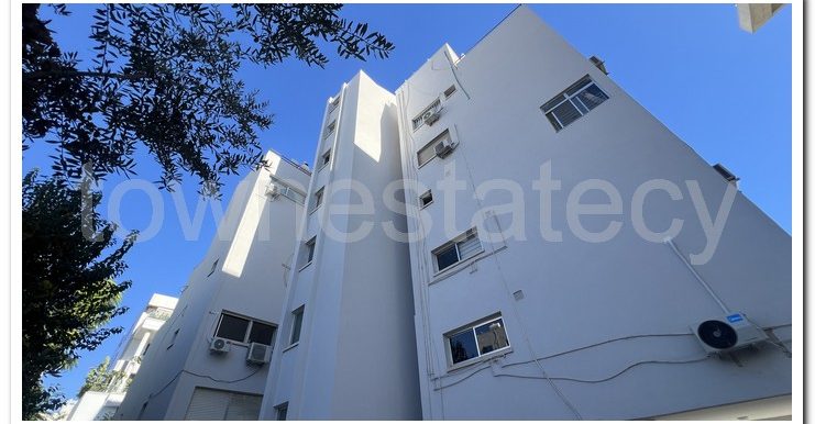 ARAB SARA MOTHER SHIP IN 3 BEDROOM (7)