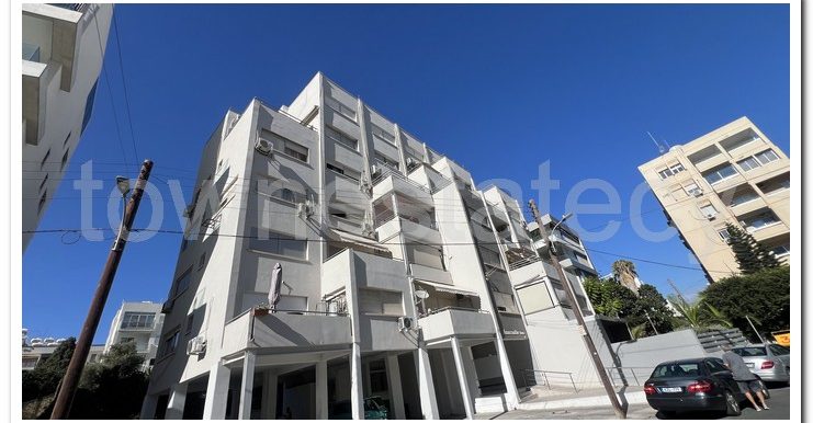 ARAB SARA MOTHER SHIP IN 3 BEDROOM (8)