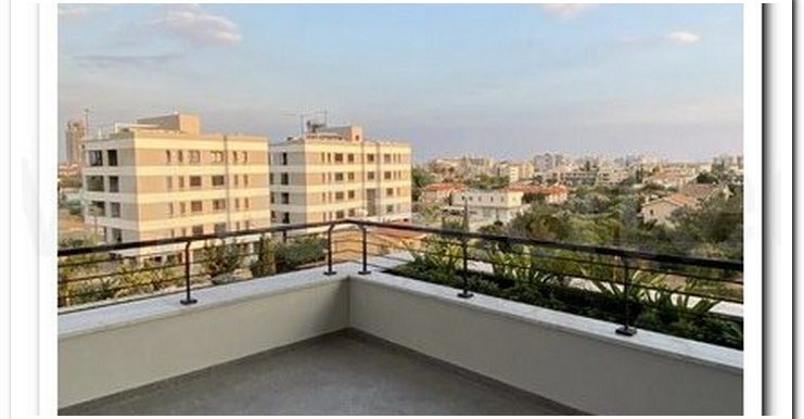 Balcony View 1 L 421x386