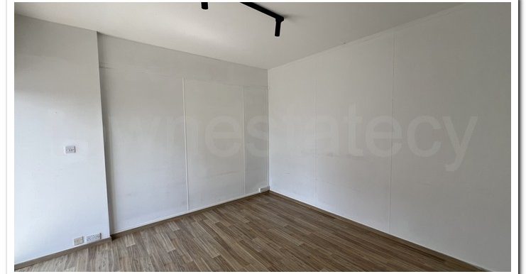 DOROS OFFICE 2ND FLOOR (14)