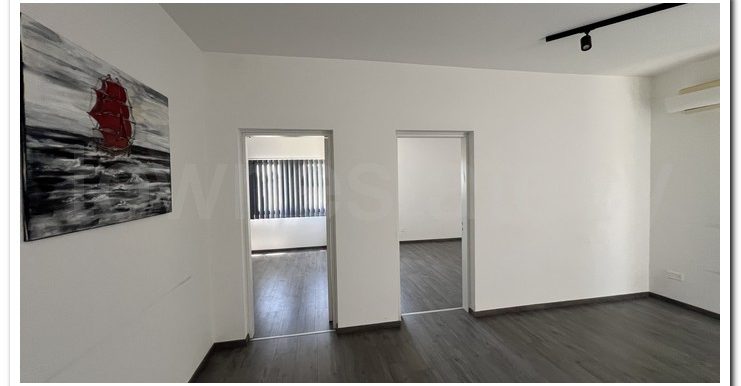 DOROS OFFICE 2ND FLOOR (20)