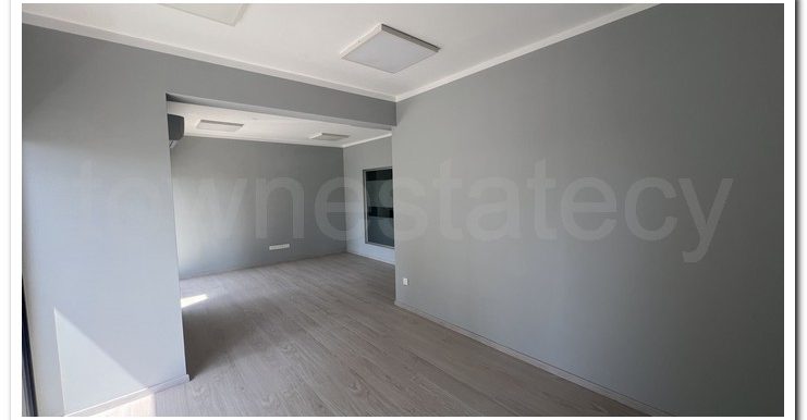 DOROS OFFICES 1ST FLOOR (18)