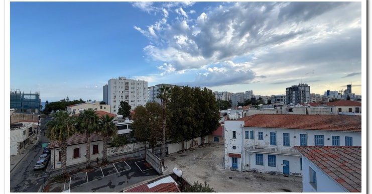 DUPLEX MICHALIS (32)