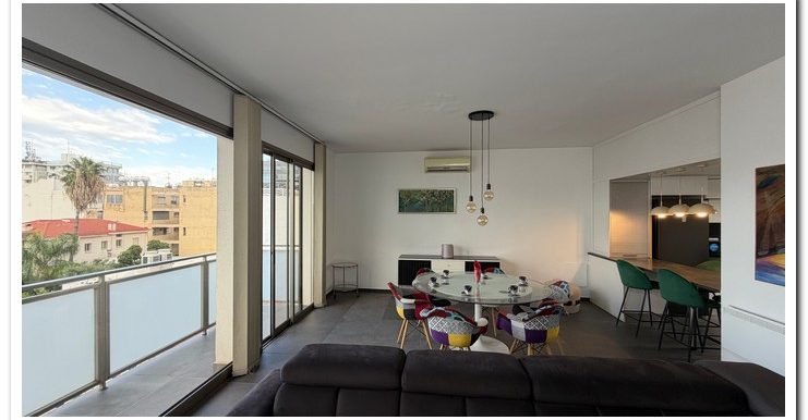 DUPLEX MICHALIS (56)