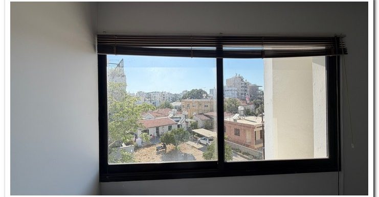 EFSTATHIOU OFFICE (13)