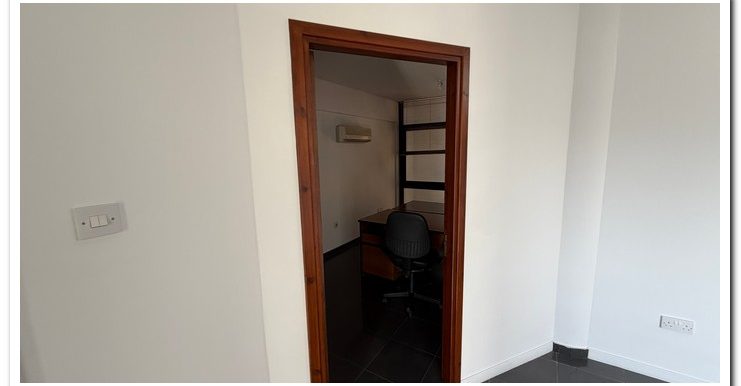 EFSTATHIOU OFFICE (4)