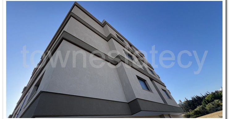 EMILIO 2ND FLOOR (35)