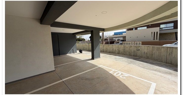 FLOW 3RD FLOOR ROOF GARDEN (28)