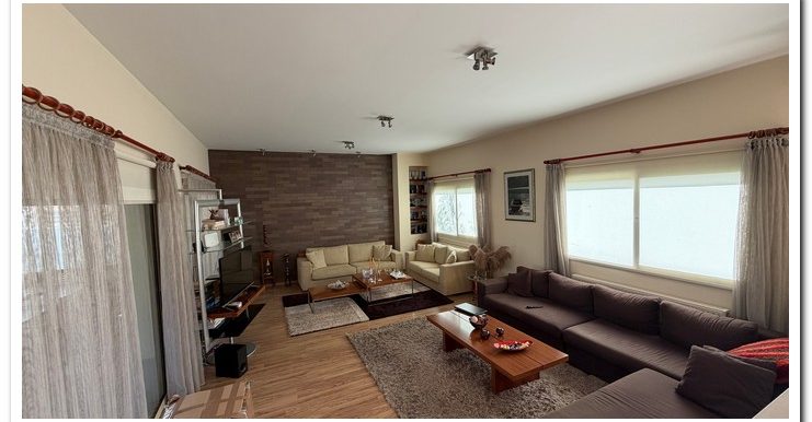 IRINI AG TYCH.2ND HOUSE FYSIOT (3)