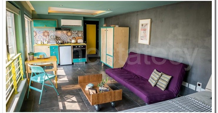 IRINI STUDIOS AG (1)
