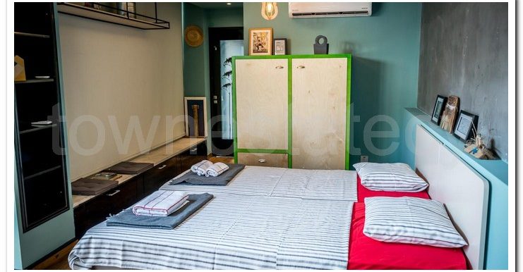IRINI STUDIOS AG (23)