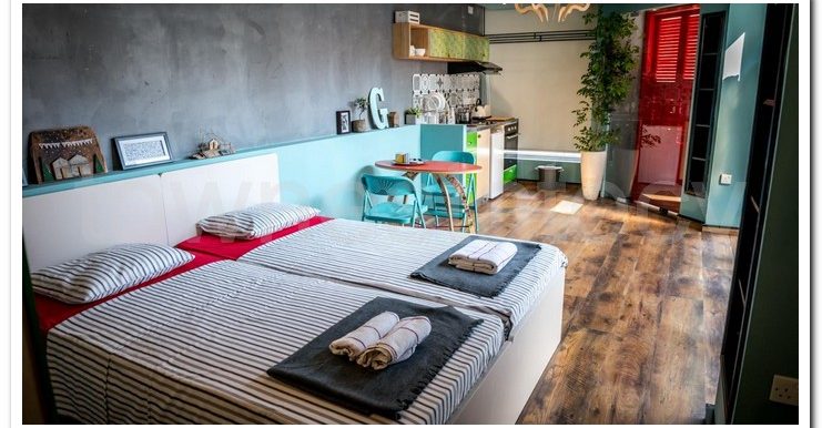 IRINI STUDIOS AG (32)
