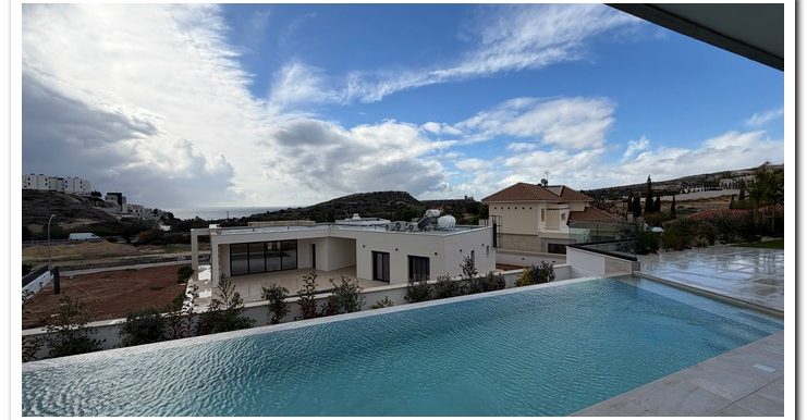 IRINI VILLA BRAND NEW (2)