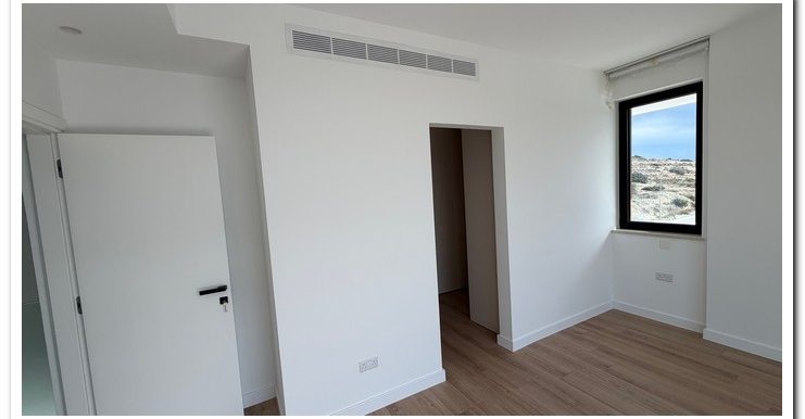 IRINI VILLA BRAND NEW (39)