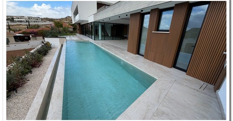 IRINI VILLA BRAND NEW (9)