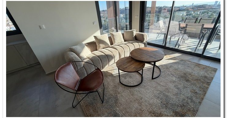 ISAK FURN (29)