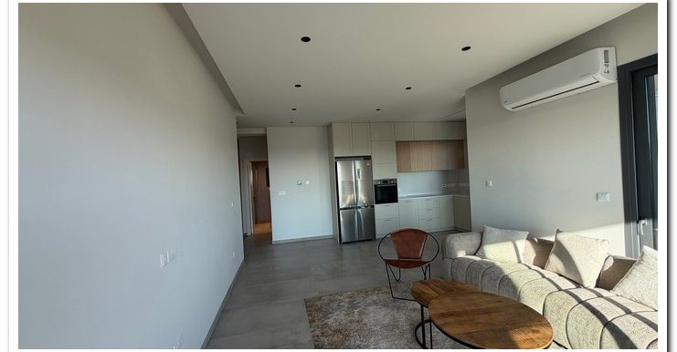 ISAK FURN (34)