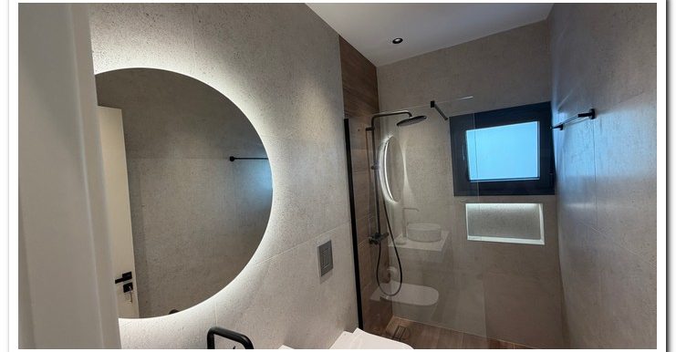 ISAK FURN (41)