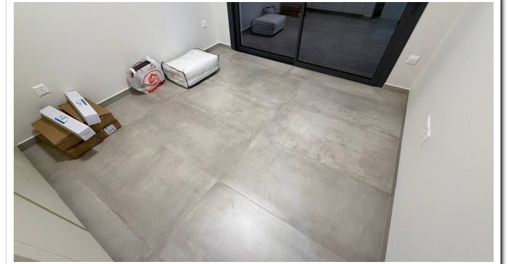 ISAK FURN (45)