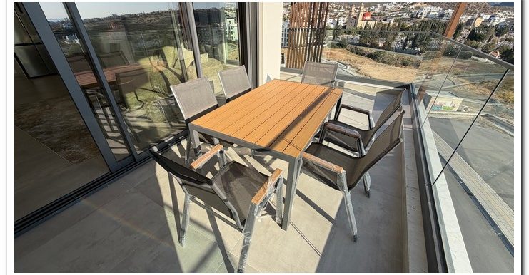 ISAK FURN (55)