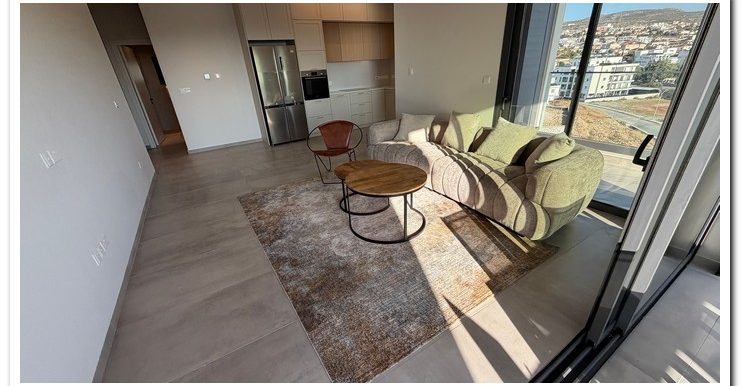 ISAK FURN (57)