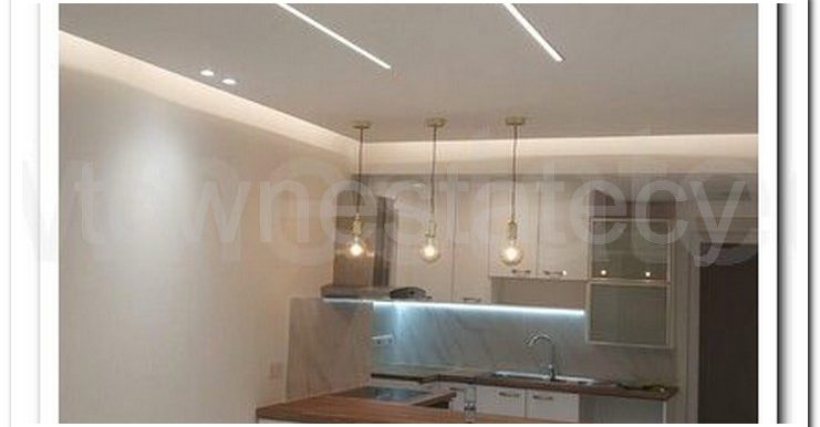ISAK OPOSITE DESTRY BUILDING PAPAS (34)