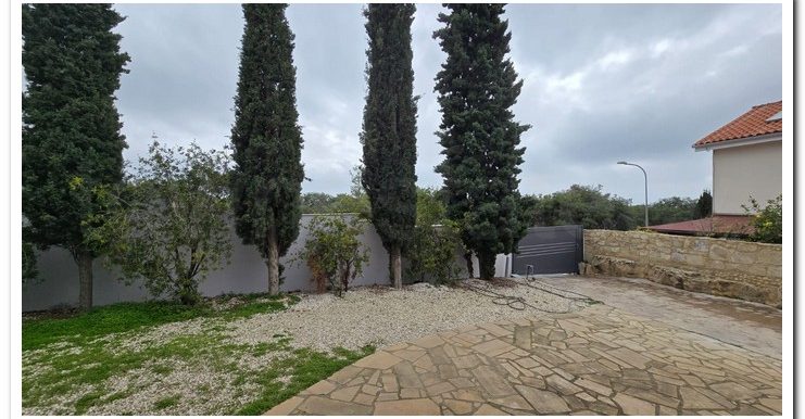 ISAK PISOURI RENT OR SALE (27)