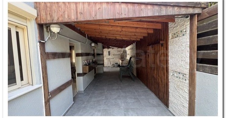 KALLIS RENOVATED VILLA 113 741x386