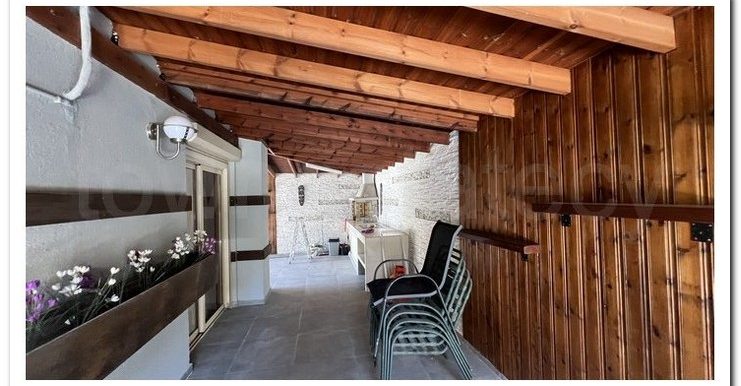 KALLIS RENOVATED VILLA 114 741x386