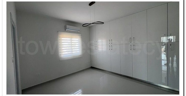 KALLIS RENOVATED VILLA 62 741x386