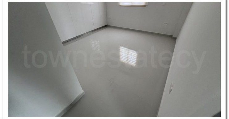 KALLIS RENOVATED VILLA 65 741x386