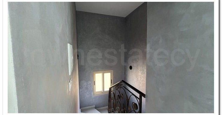 KALLIS RENOVATED VILLA 71 741x386