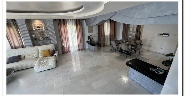 KALLIS RENOVATED VILLA 98 741x386