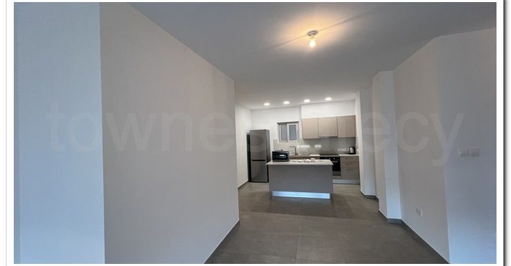 LARNACA 1ST FLOOR 2 BATH (1)