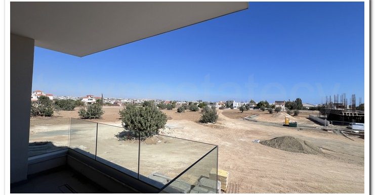 LARNACA 1ST FLOOR 2 BATH (21)