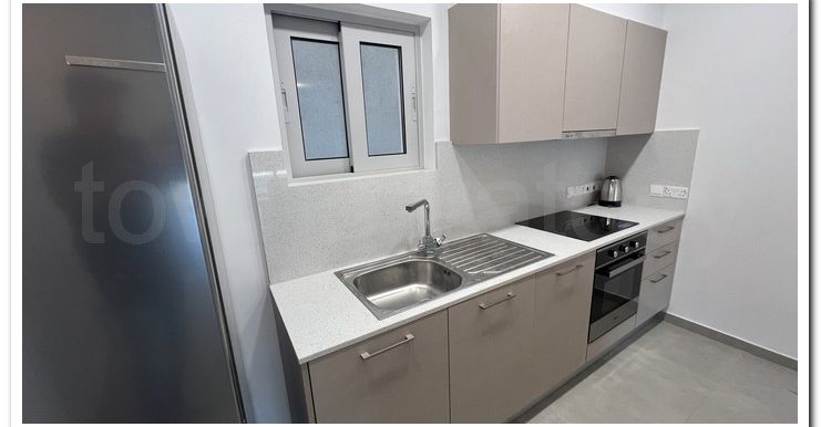 LARNACA 1ST FLOOR 2 BATH (25)